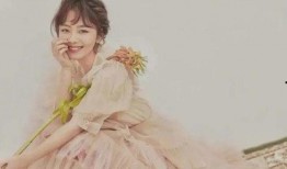 谭松韵在线吃瓜,在线热议娱乐圈风云