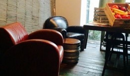 雅玥酒店吃瓜,揭秘幕后真相与明星八卦