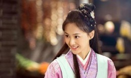 穿越到古代吃瓜系统,解锁吃瓜系统，笑看风云变幻