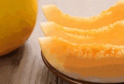 雪吃大瓜,冬日里的甜蜜邂逅