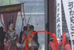 穿帮镜头吃瓜群众,揭秘影视幕后趣闻