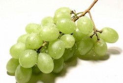 吃哈密瓜后可以吃葡萄,美味搭配，营养双丰收