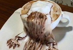 吃瓜丢地上