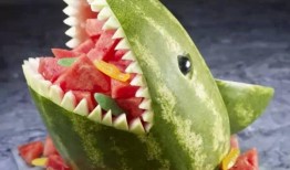 禄劝吃瓜,一场吃瓜盛宴，揭秘当地特色美食文化