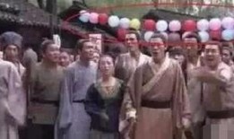 穿帮镜头吃瓜群众,揭秘影视幕后趣闻