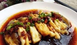 茄瓜凉拌可以吃吗